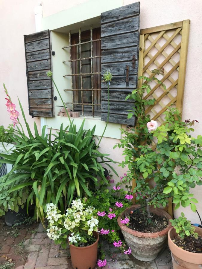 Una Casa Di Campagna Dossobuono Zewnętrze zdjęcie
